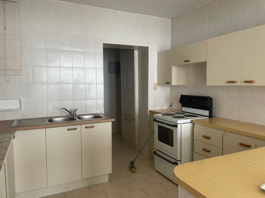 2 Bedroom Property for Sale in Summerstrand Eastern Cape